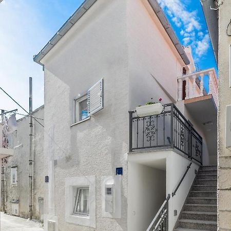 Apartments By The Sea Baska Voda, Makarska - 17570 エクステリア 写真