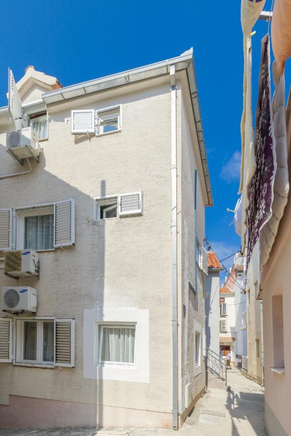 Apartments By The Sea Baska Voda, Makarska - 17570 エクステリア 写真