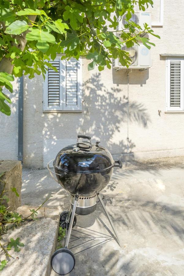 Apartments By The Sea Baska Voda, Makarska - 17570 エクステリア 写真