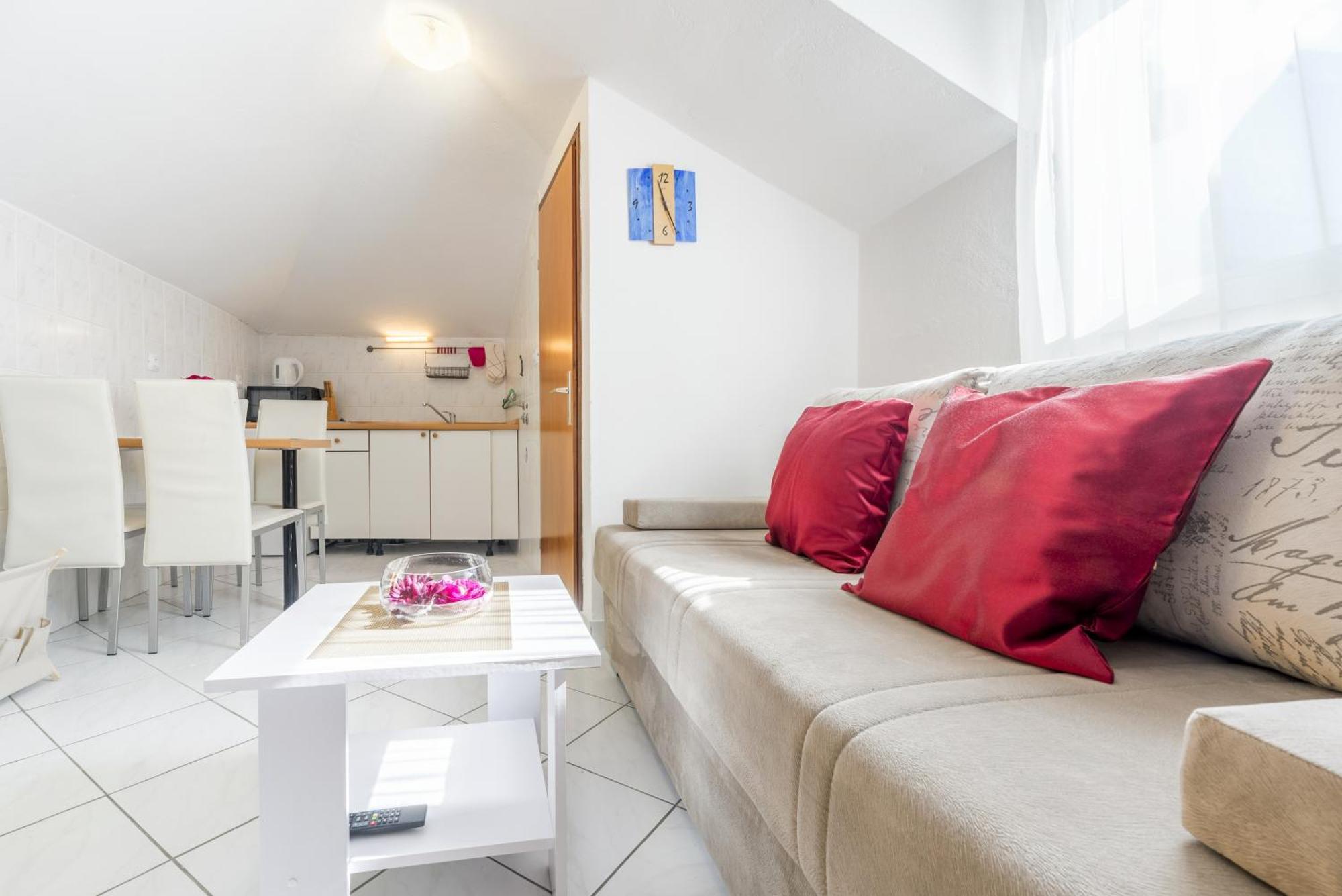 Apartments By The Sea Baska Voda, Makarska - 17570 部屋 写真
